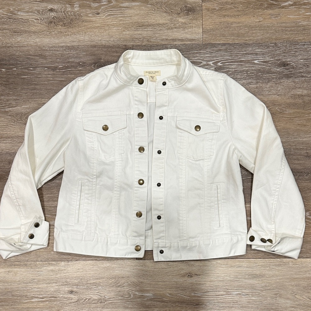 Coldwater Creek White Denim Jacket with Brass Snap Buttons